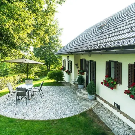 House In Nature With Pool, Pr Matazic *