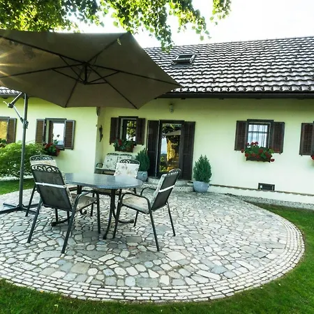 Nyaraló House In Nature With Pool, Pr Matazic *