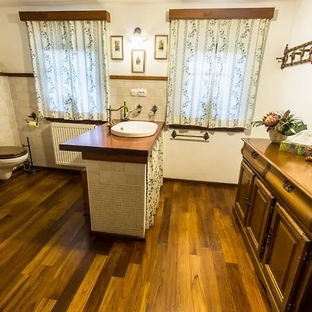 House In Nature With Pool, Pr Matazic