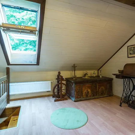 Ferienhaus House In Nature With Pool, Pr Matazic *