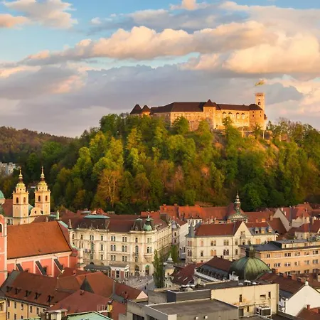 Ferienhaus House In Nature With Pool, Pr Matazic *