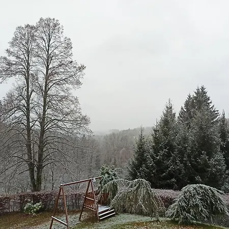 House In Nature With Pool, Pr Matazic Feriehus
