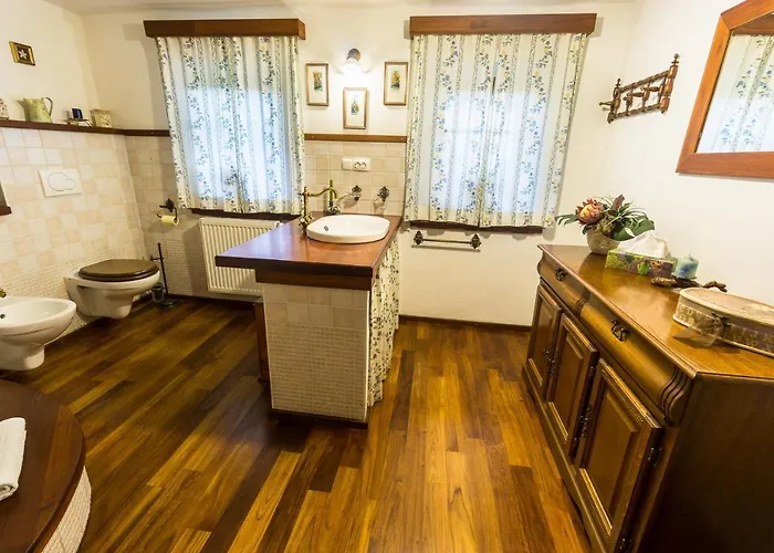 House In Nature With Pool, Pr Matazic