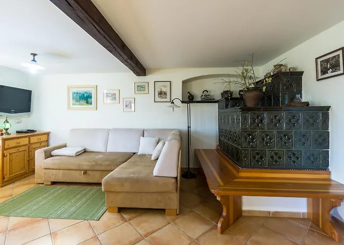 House In Nature With Pool, Pr Matazic Casa vacanze *