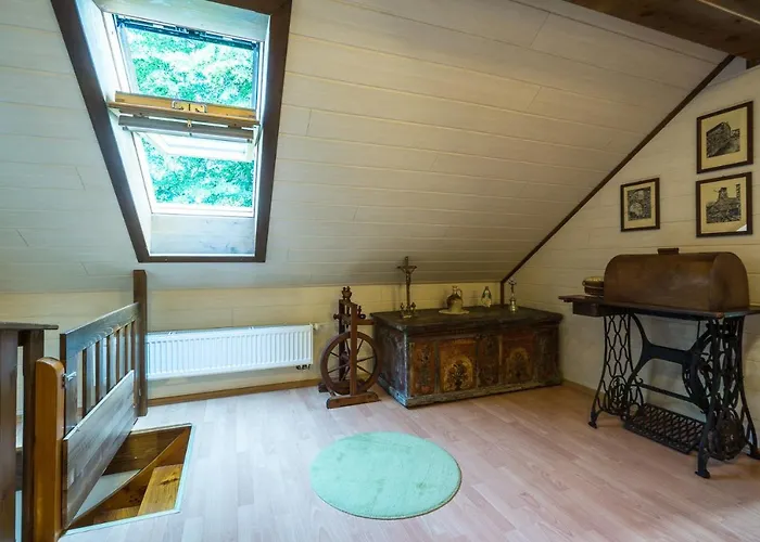 펜션 House In Nature With Pool, Pr Matazic *