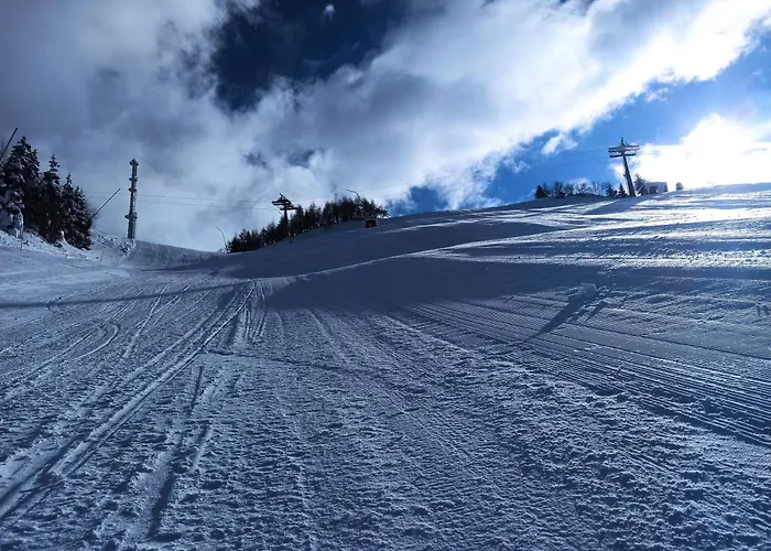 House In Nature With Pool, Pr Matazic 펜션 *